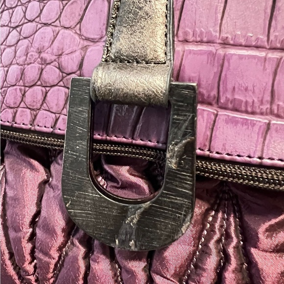 Chic Purple Croc-Embossed Shoulder Bag - Picture 6 of 6